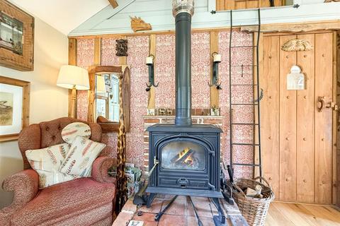 2 bedroom detached bungalow for sale, Maldon Road, Bradwell On Sea