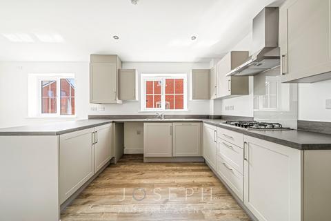 4 bedroom detached house for sale, Bronze Barrow Way, Bramford, IP8