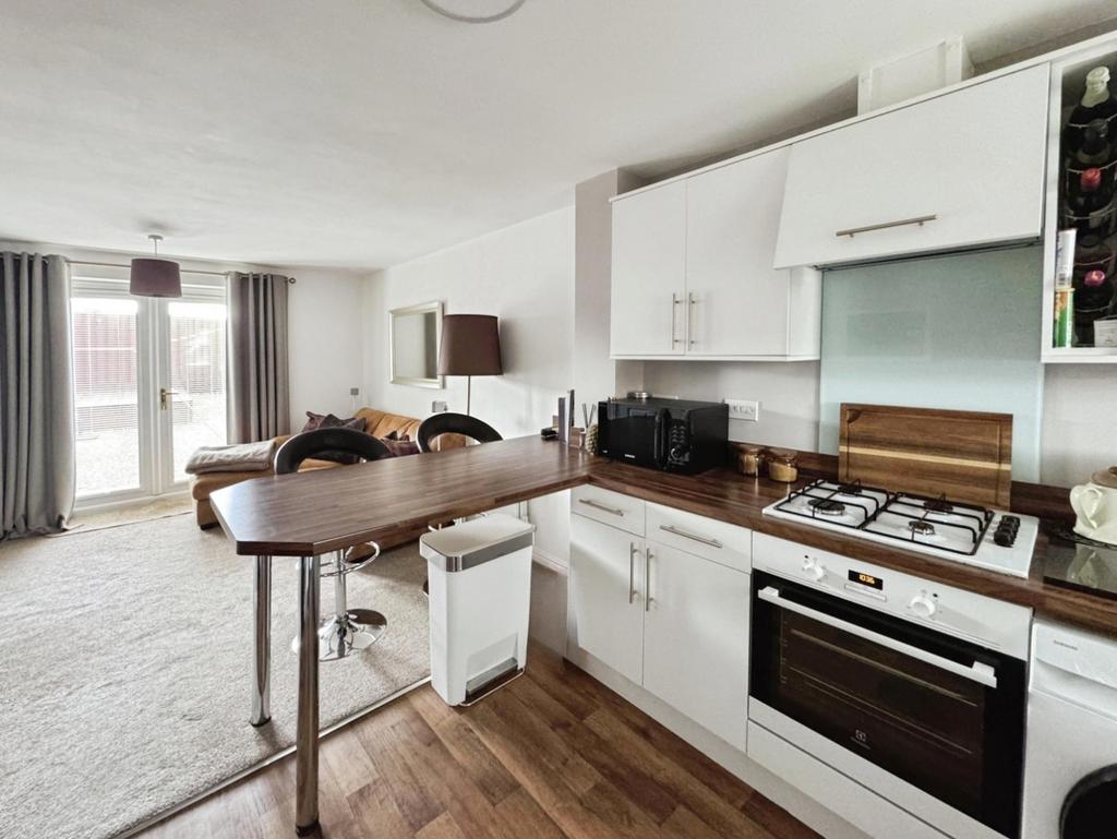 Kitchen-337395.jpg
