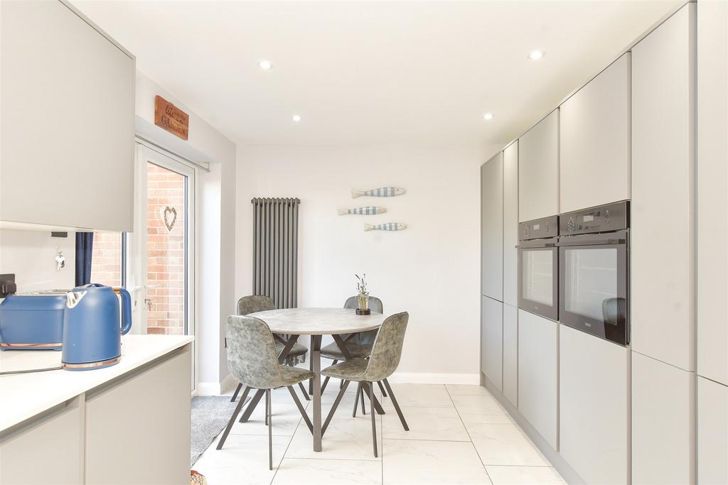 Kitchen/ Diner