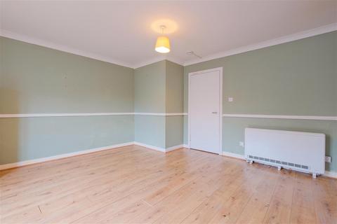 86 Strathaven Road, Hamilton, ML3 7RE