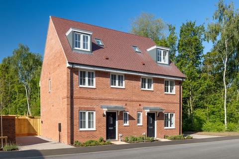 undefined, Plot 15, Elder at Ryder Gardens, Bovingdon, HP3 Molyneaux Avenue, Bovingdon HP3 0NZ