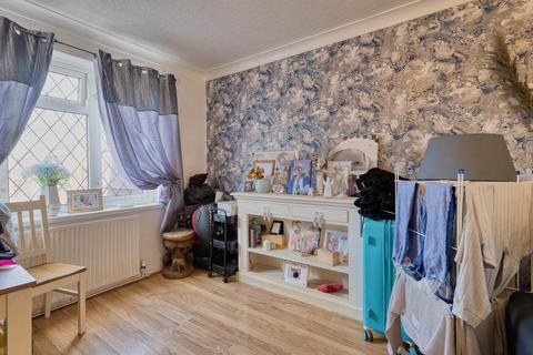 7 Stokesley Walk, Grimsby, DN37 9BH