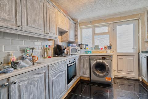 7 Stokesley Walk, Grimsby, DN37 9BH