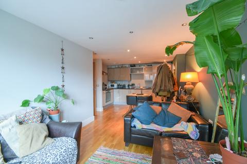 2 bedroom flat for sale, Close, Newcastle upon Tyne NE1