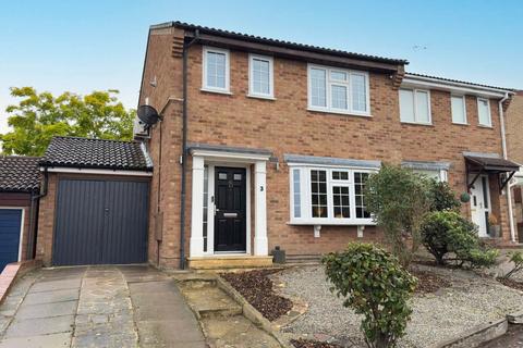 3 bedroom semi-detached house for sale, Curlew Croft, Colchester, Essex, CO4
