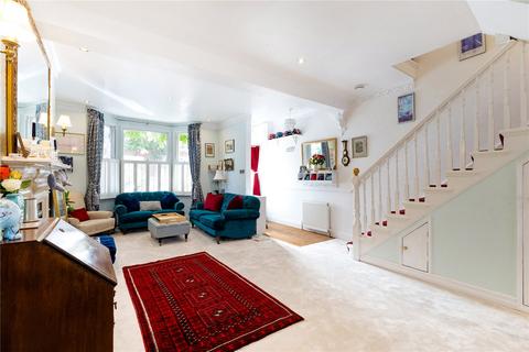 15 Gladwyn Road, London, SW15 1JY