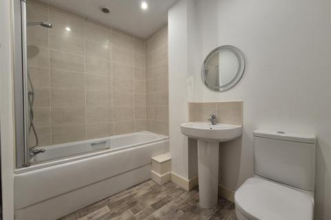 2 bedroom house to rent, Gold Hill Court, Wigston