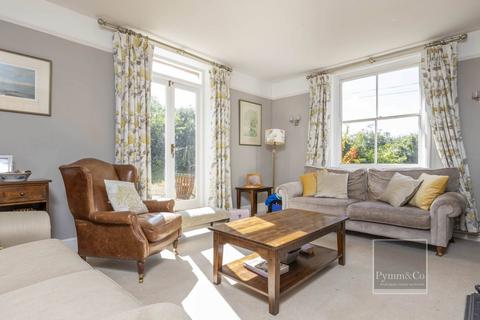 6 bedroom detached house for sale, Caistor Lane, Norwich NR14