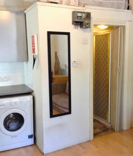 Studio to rent, Mazenod Avenue, London NW6