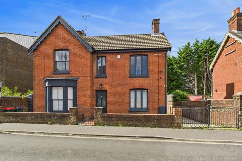 undefined, Malthouse Road, Crawley RH10
