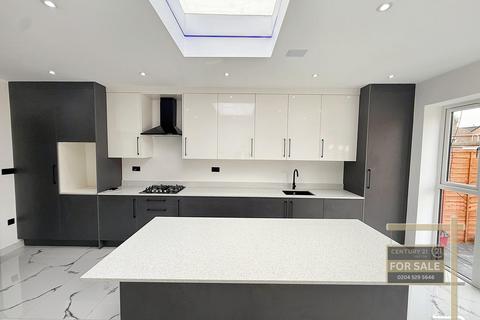 undefined, Meadow Road, FELTHAM TW13