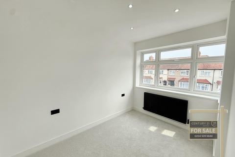 34 Meadow Road, Feltham, TW13 5JA