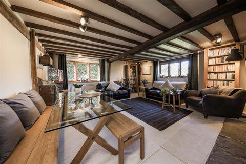2 bedroom semi-detached house for sale, Broadwater Road, West Malling ME19