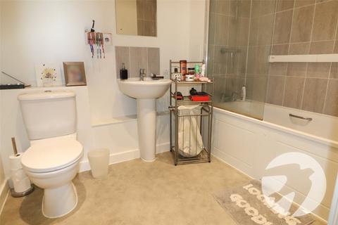 24, Bellingham Court Larner Road, Erith, DA8 3FJ