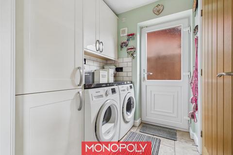 28 Llys Gwydyr, Denbigh, LL16 3ET