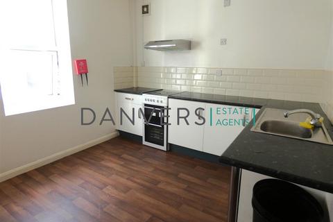 undefined, Millstone Lane, Leicester LE1
