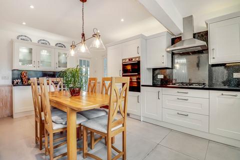 31 Dungannon Drive, Southend-on-sea, SS1 3NH