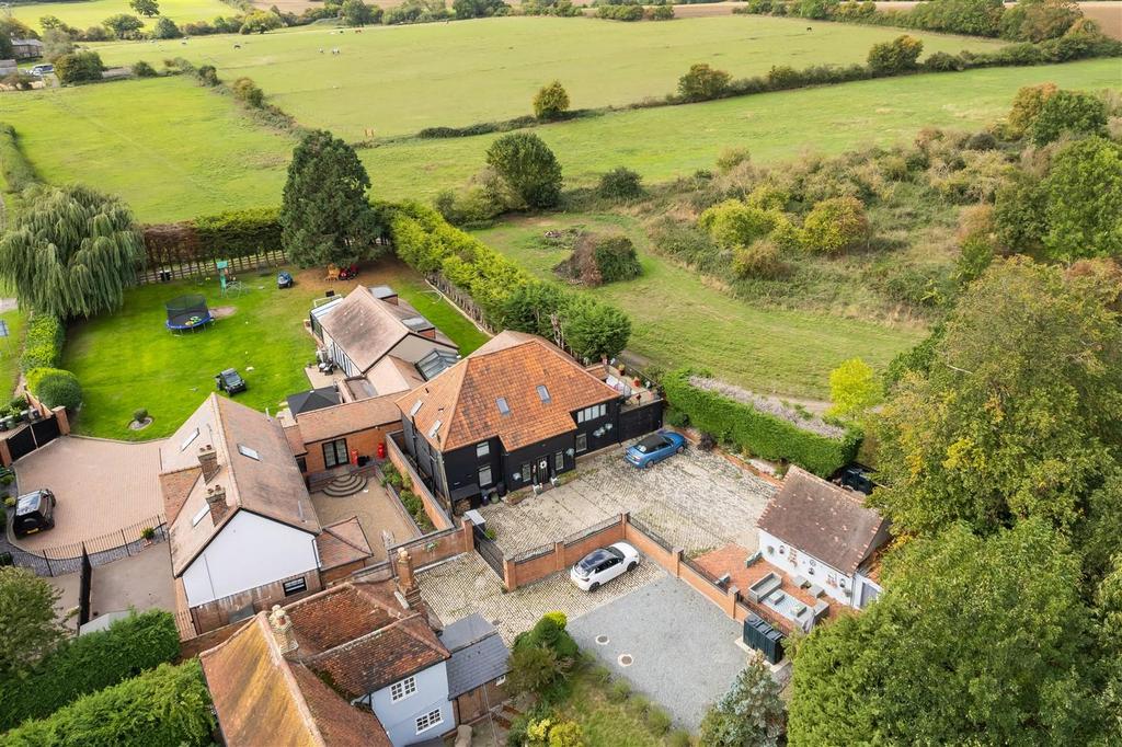 1a The Barn aerial (6).jpg