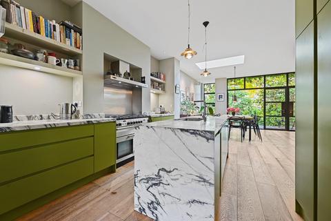 undefined, Goldhawk Road, London W12