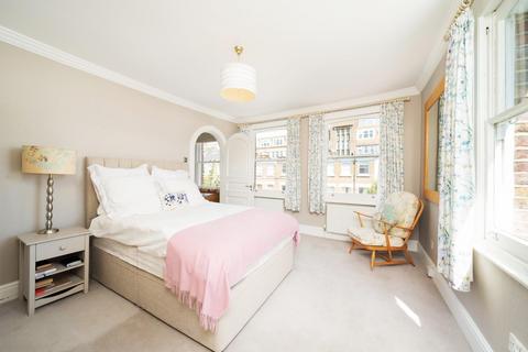 undefined, Minford Gardens, London W14