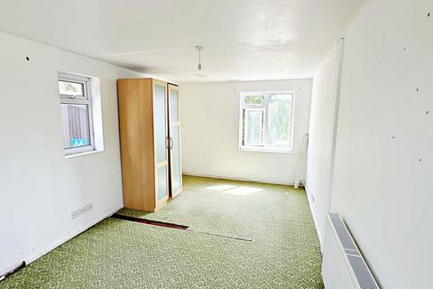 undefined, Upton Road, Defford, Worcester, Worcestershire, WR8 9BA
