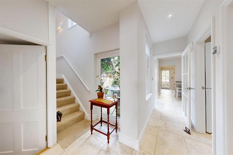 3 bedroom end of terrace house to rent, Blackfriars Street, Stamford