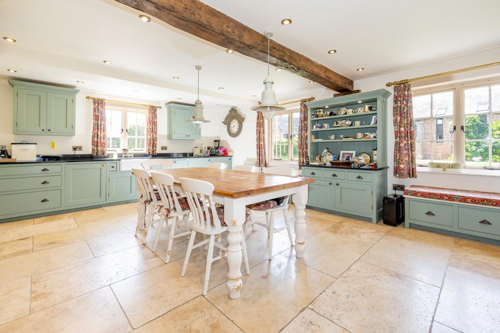 Breakfast Room