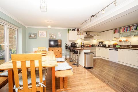 5 bedroom detached house for sale, Helmsman Rise, St. Leonards-On-Sea