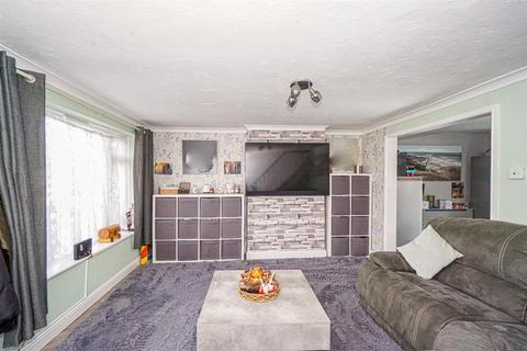 3 bedroom semi-detached house for sale, Roundwood Road, St. Leonards-On-Sea