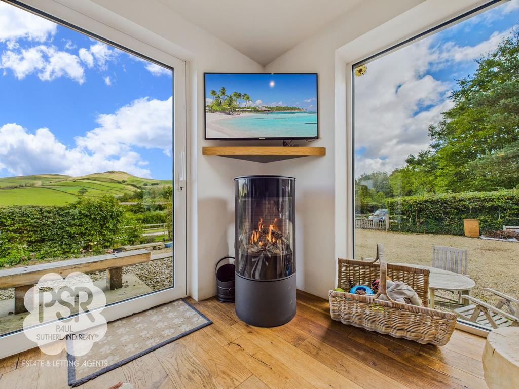 Open-Plan Kitchen Living Space - Modern Gas Fire