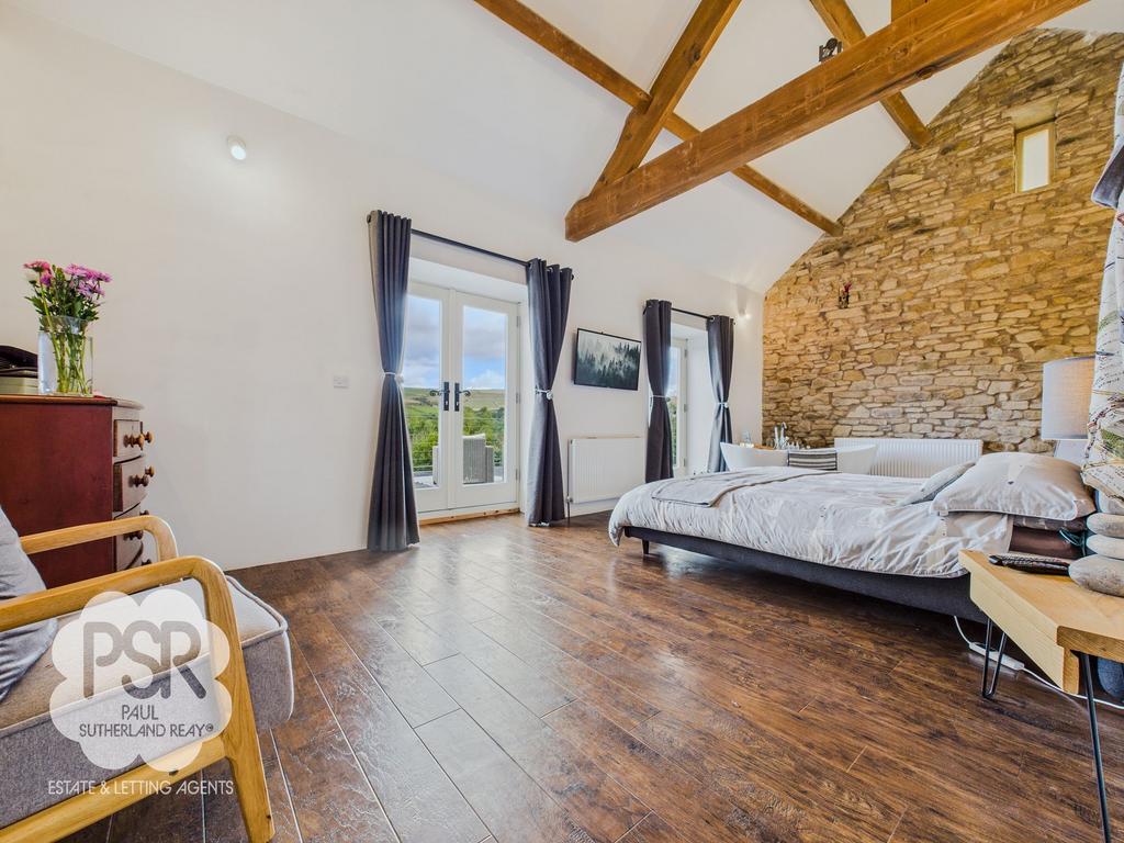 Principal Suite Bedroom