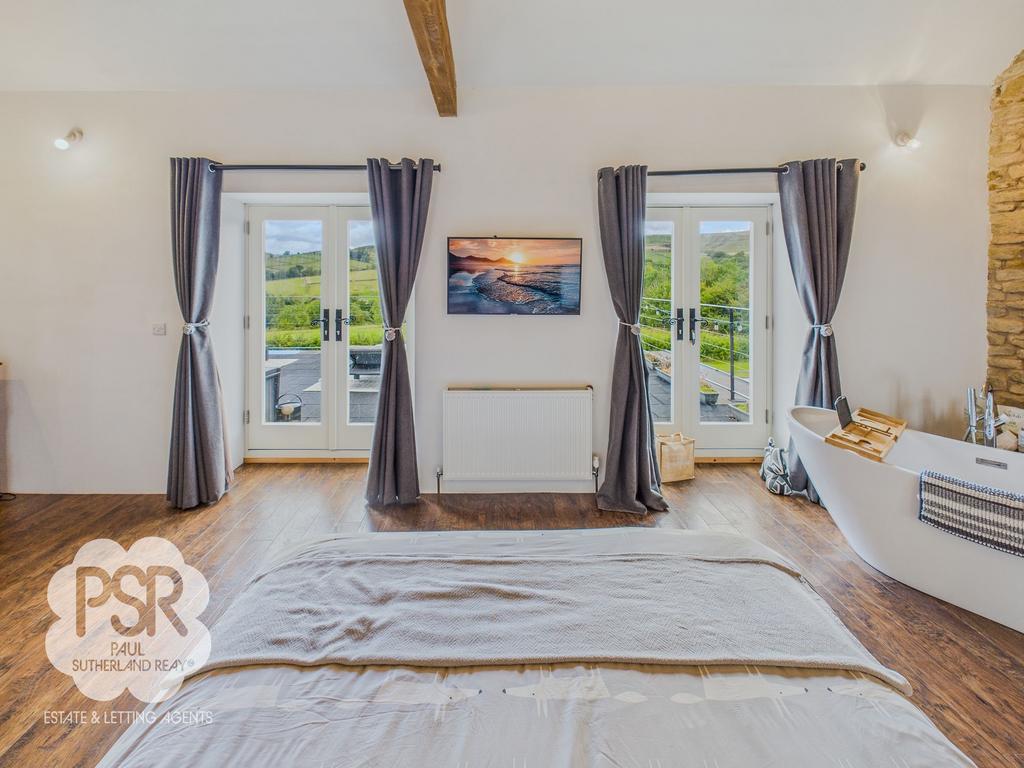 Principal Suite Bedroom Views