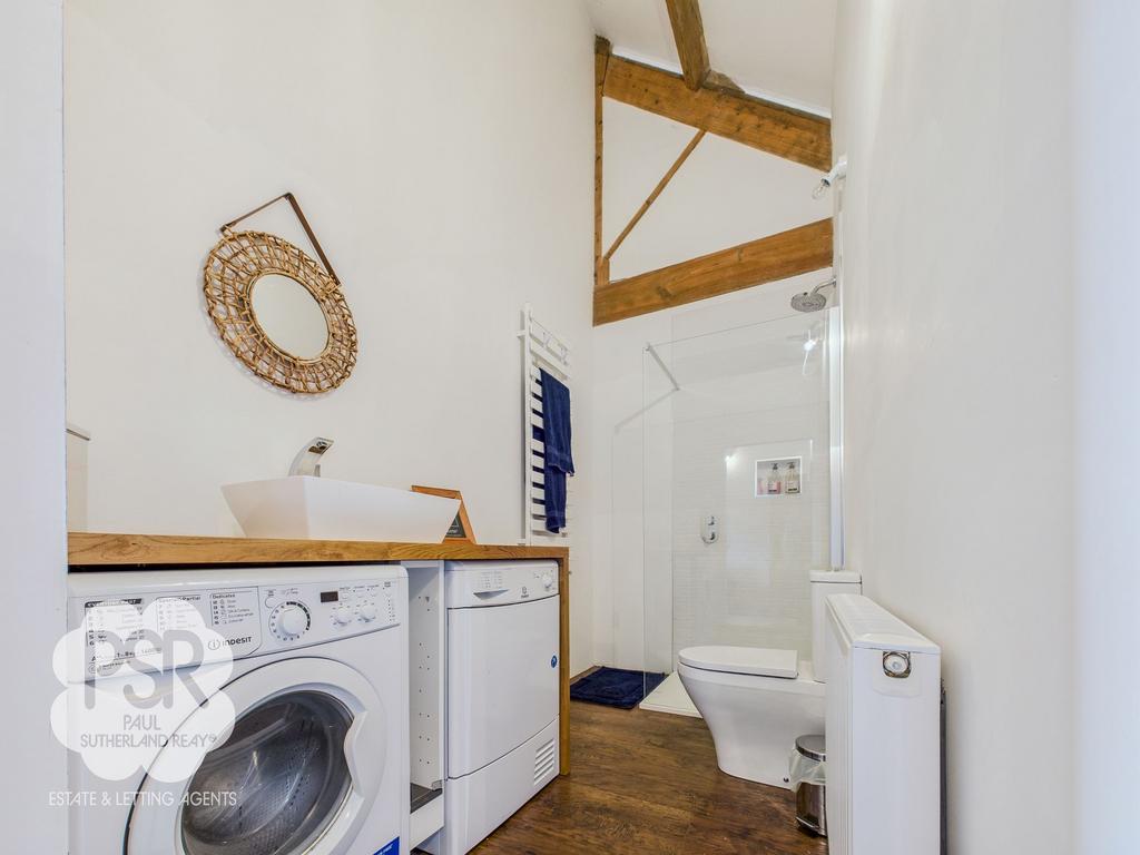 Guest Suite - En-Suite Bathroom and Utility Room