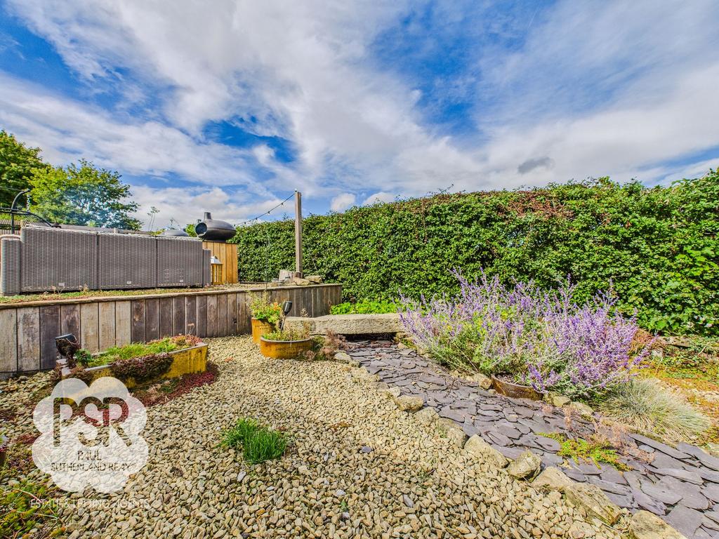 Front Garden - Rockery