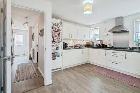 4 bedroom detached house for sale, Drovers Close, Leicester LE3
