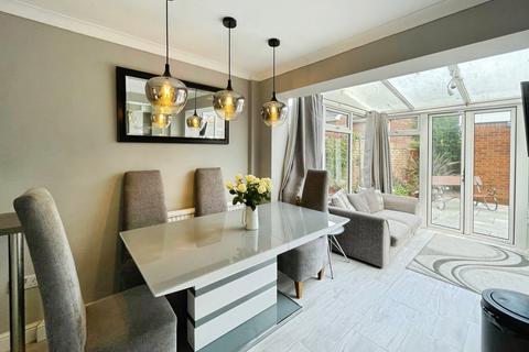 26 Millers Drive, Bristol, BS30 8YN