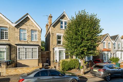 undefined, Glenthorne Road, London N11