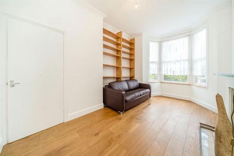2 bedroom flat to rent, Glenthorne Road, London N11