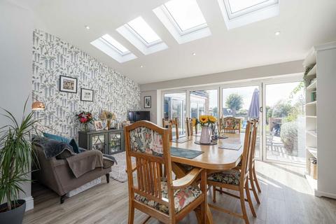 undefined, Loudwater Road, Sunbury-On-Thames TW16