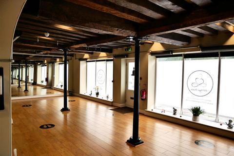 undefined, Church Street, Calne