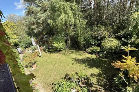 4 bedroom detached house for sale, Redwood Drive, Ferndown, BH22