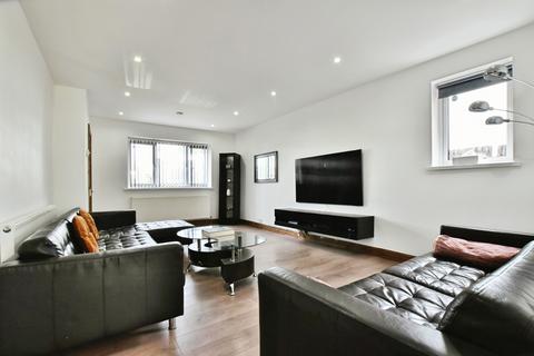 57 Adshall Road, Cheadle, SK8 2JN