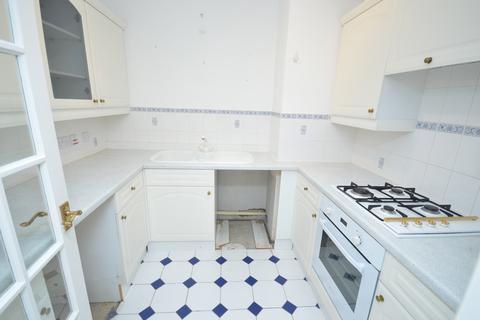 2 bedroom flat to rent, 61 Keyhaven Road, Milford on Sea, Lymington, Hampshire, SO41