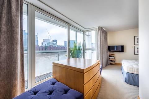 3 bedroom flat for sale, Grosvenor Road, Pimlico, London, SW1V