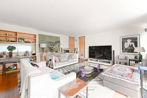 3 bedroom flat for sale, Grosvenor Road, Pimlico, London, SW1V