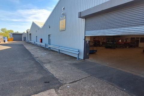 Warehouse to rent, High St Birmingham B14 7SN
