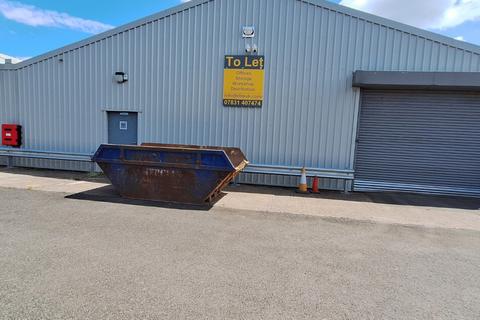Warehouse to rent, High St Birmingham B14 7SN