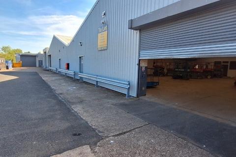 Warehouse to rent, High St Birmingham B14 7SN