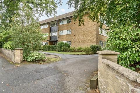 2 bedroom flat for sale, Brewery Road,  Woking,  Surrey,  GU21